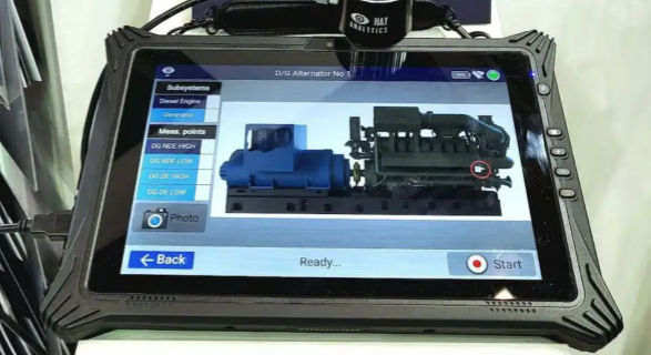 Augmentez l'efficacité de surveillance et de diagnostics de condition de navire avec Emdoor comprimés rocailleux de 10 pouces