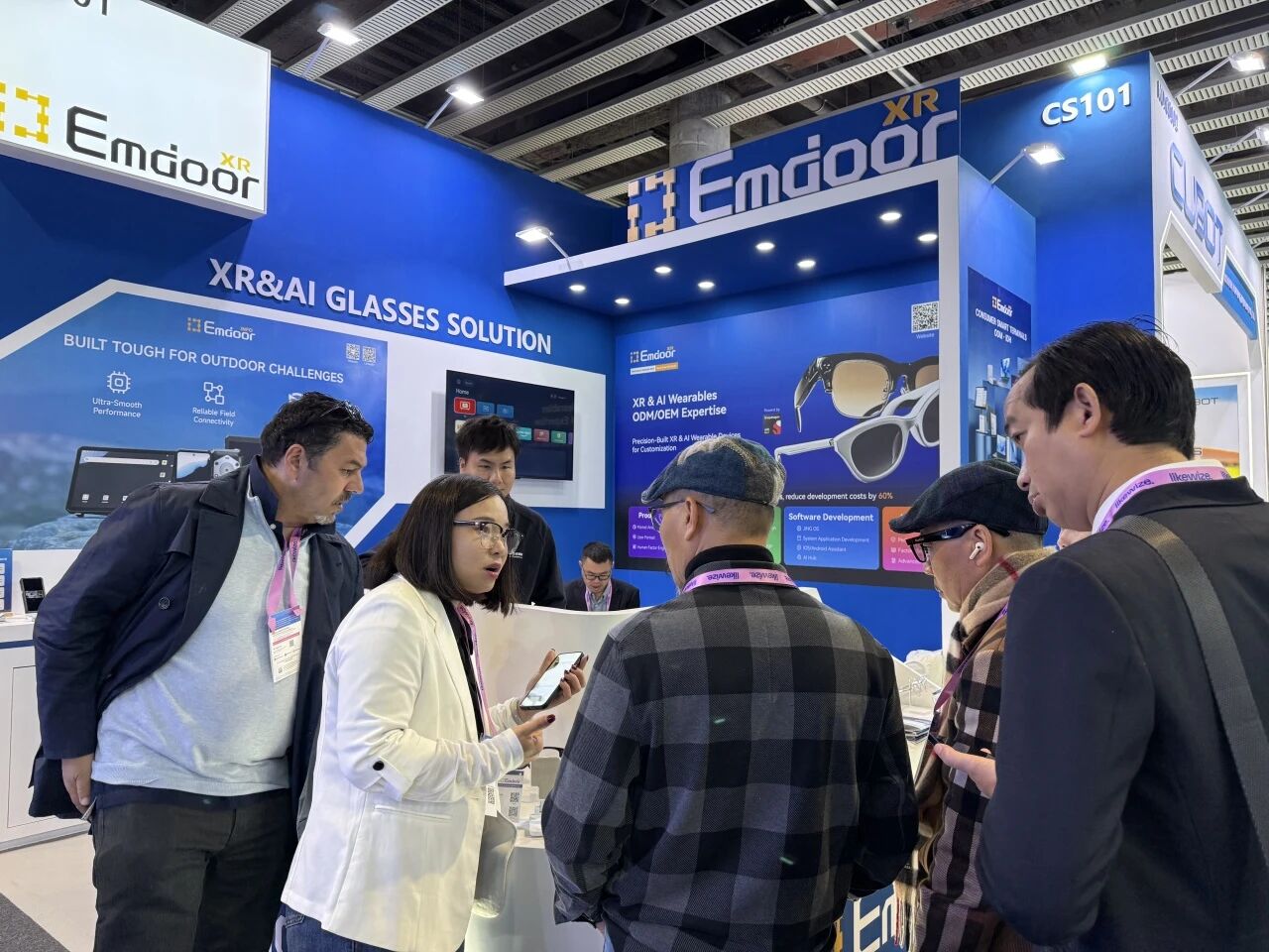 The AI Display Glasses Les lunettes d'affichage de l'IA: l'informatique visuelle pour tous les budgets