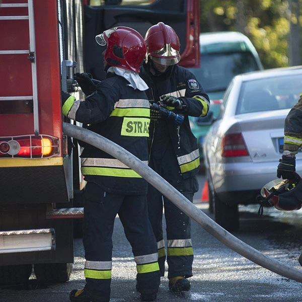 L'application des comprimés robustes dans la lutte contre les incendies, le forage et les industries des centrales électriques