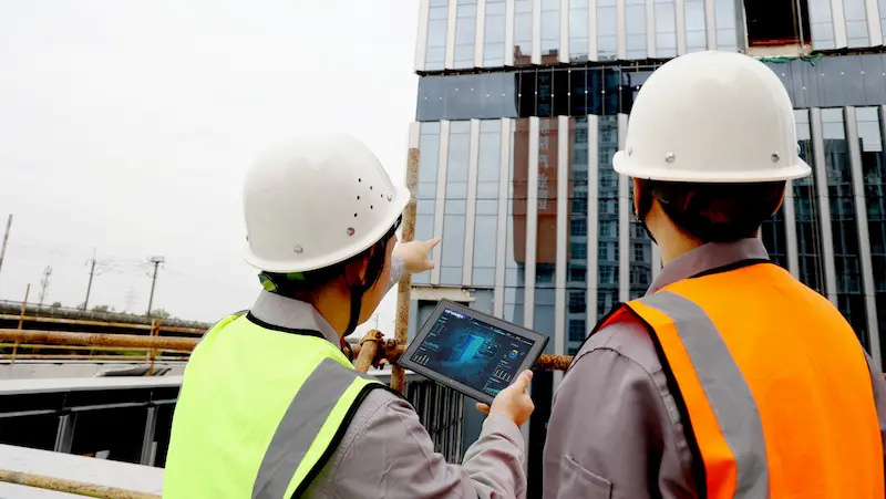 Tablettes robustes Emdoor: stimuler la productivité sur les chantiers de construction