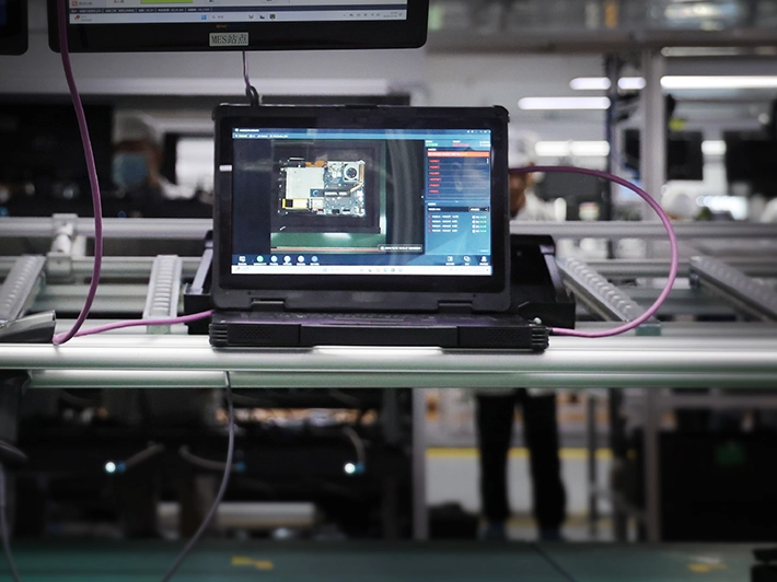 Comment la technologie AI et AOI conduisent à une qualité de produit supérieure pour les entreprises d'électronique